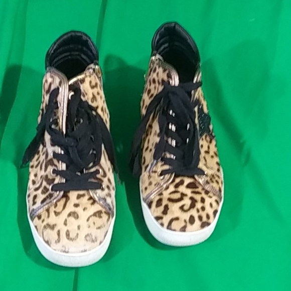 steve madden savior sneakers